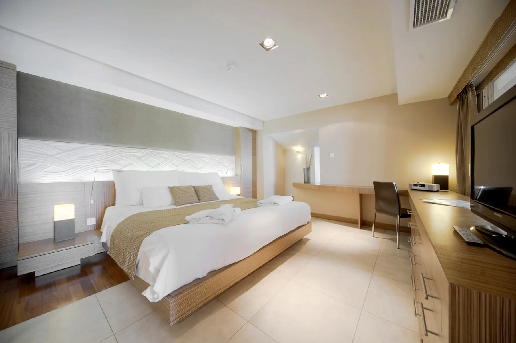 Maritim Antonine Hotel & Spa — MARITIM ANTONINE HOTEL