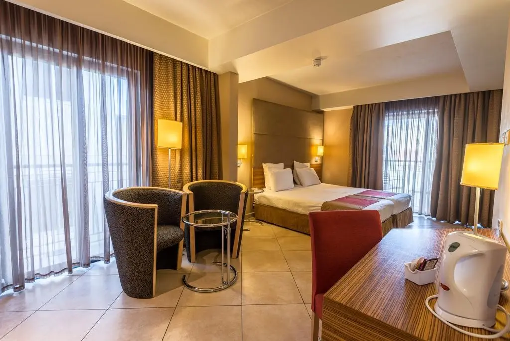 Maritim Antonine Hotel & Spa — MARITIM ANTONINE HOTEL