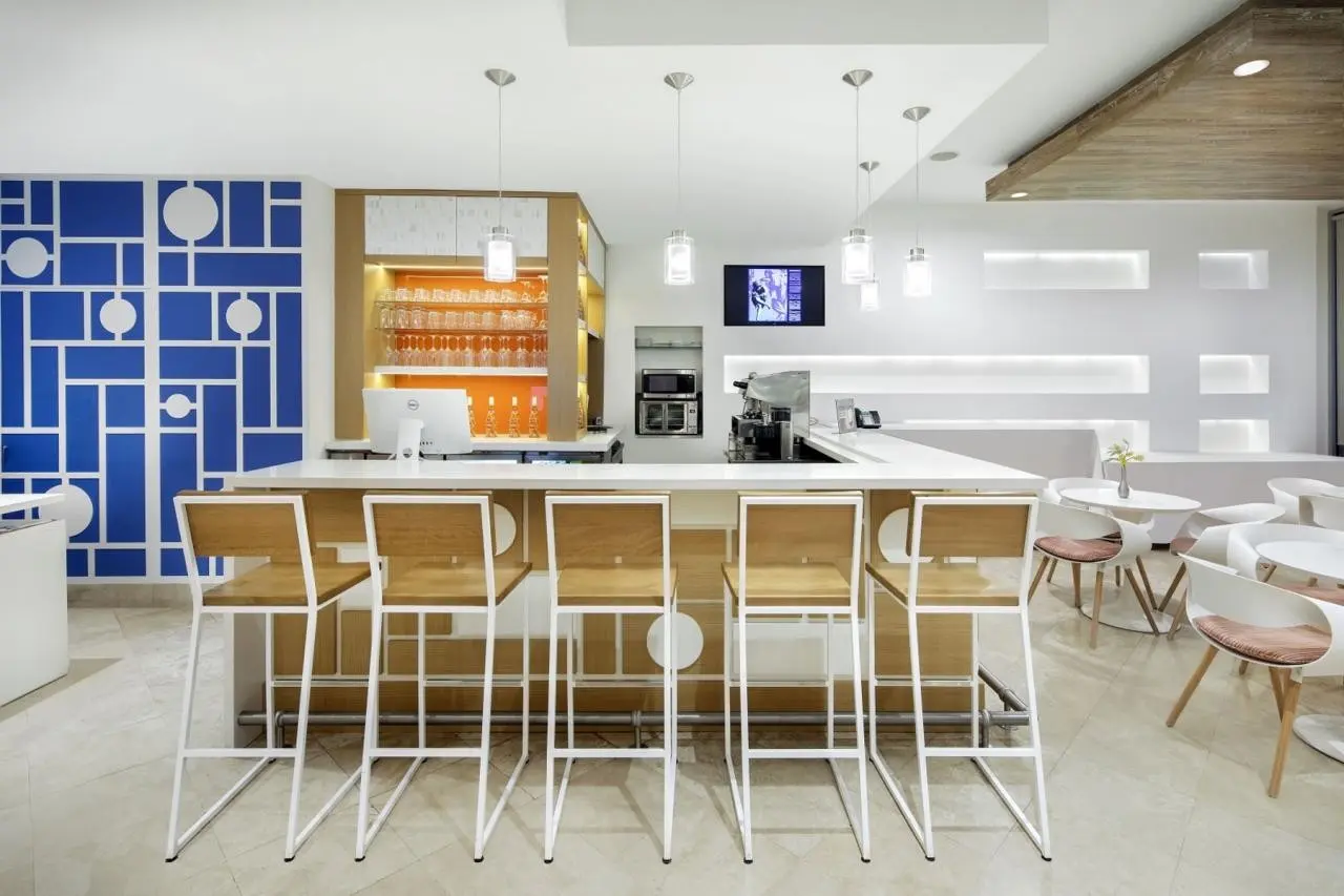 MB Hotel; Trademark Collection by Wyndham — MB HOTEL, TRADEMARK COLLECTION BY WYNDHAM