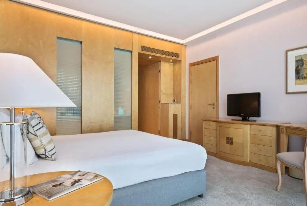 Melia Athens — MELIA ATHENS
