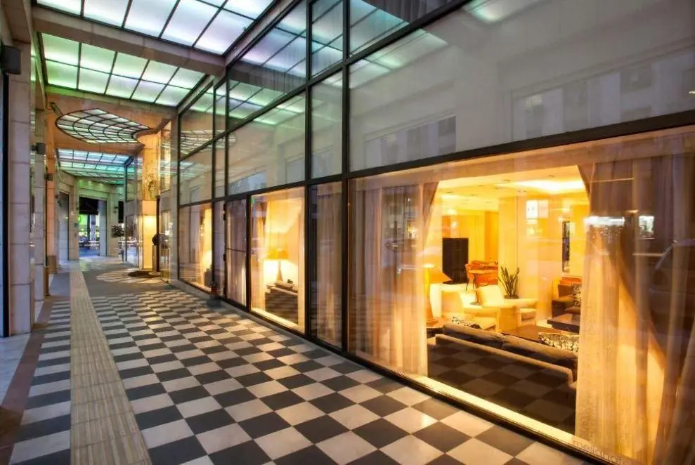 Melia Athens — MELIA ATHENS