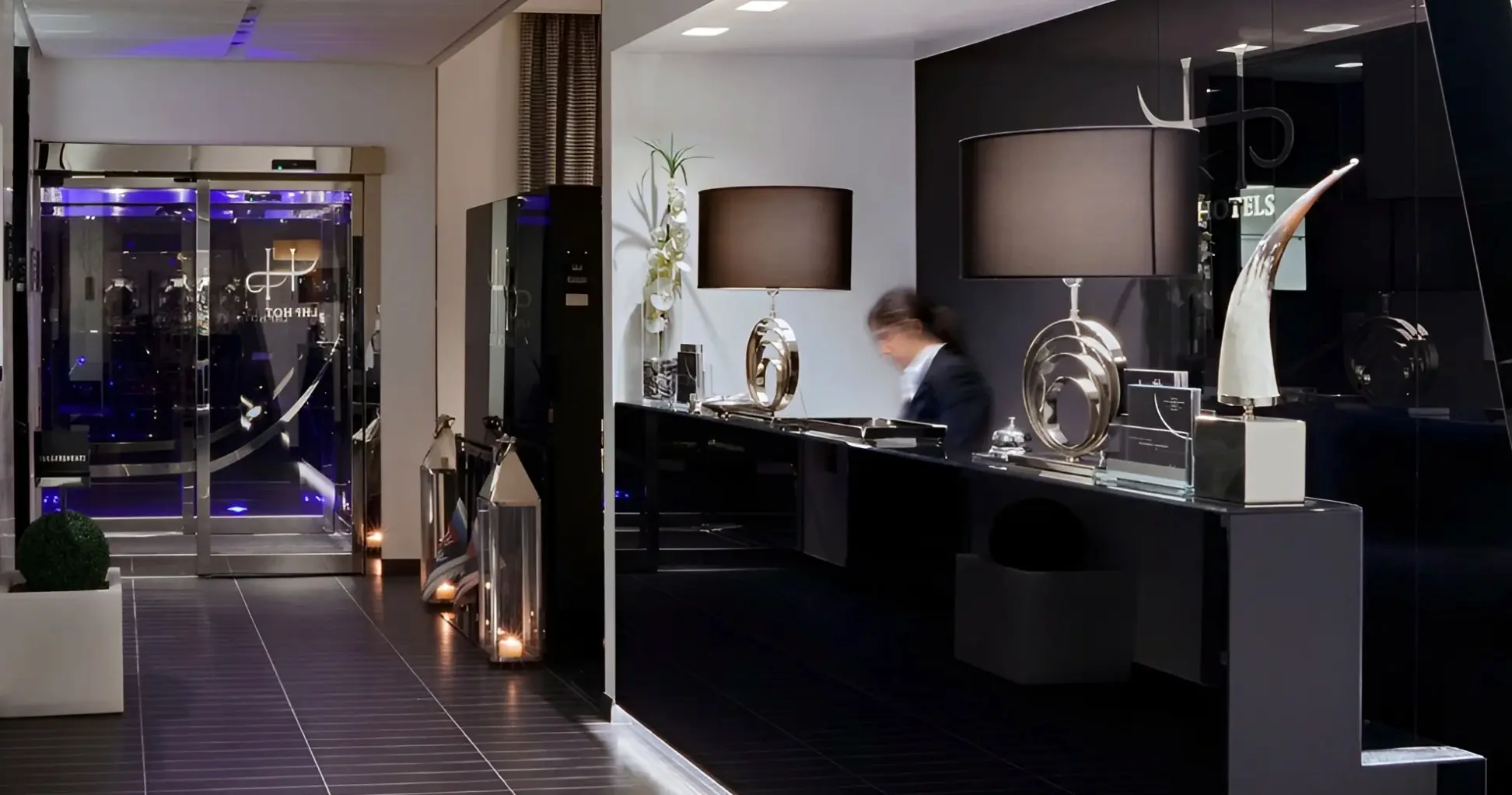 Lobby hotelu Napoleon Milano