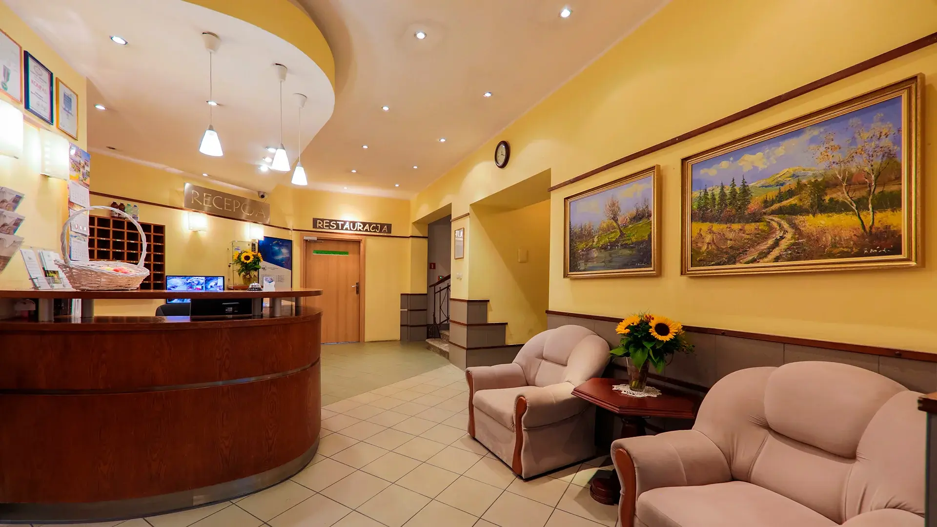 Lobby hotelu Nat Krynica Zdrój