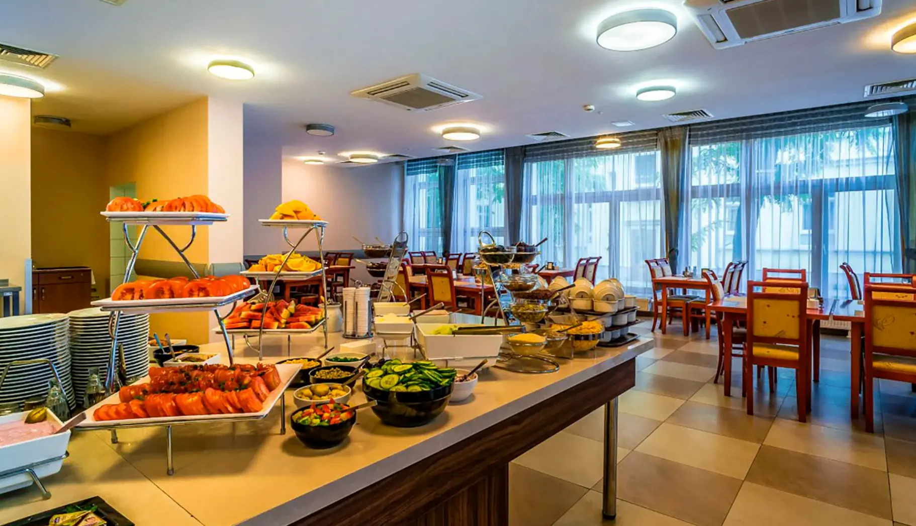Restauracja i jedzenie w hotelu Nat Świnoujście