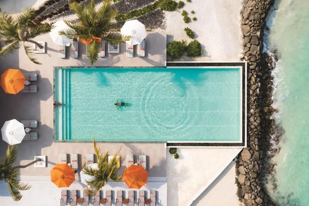 OBLU SELECT Lobigili — OBLU SELECT LOBIGILI