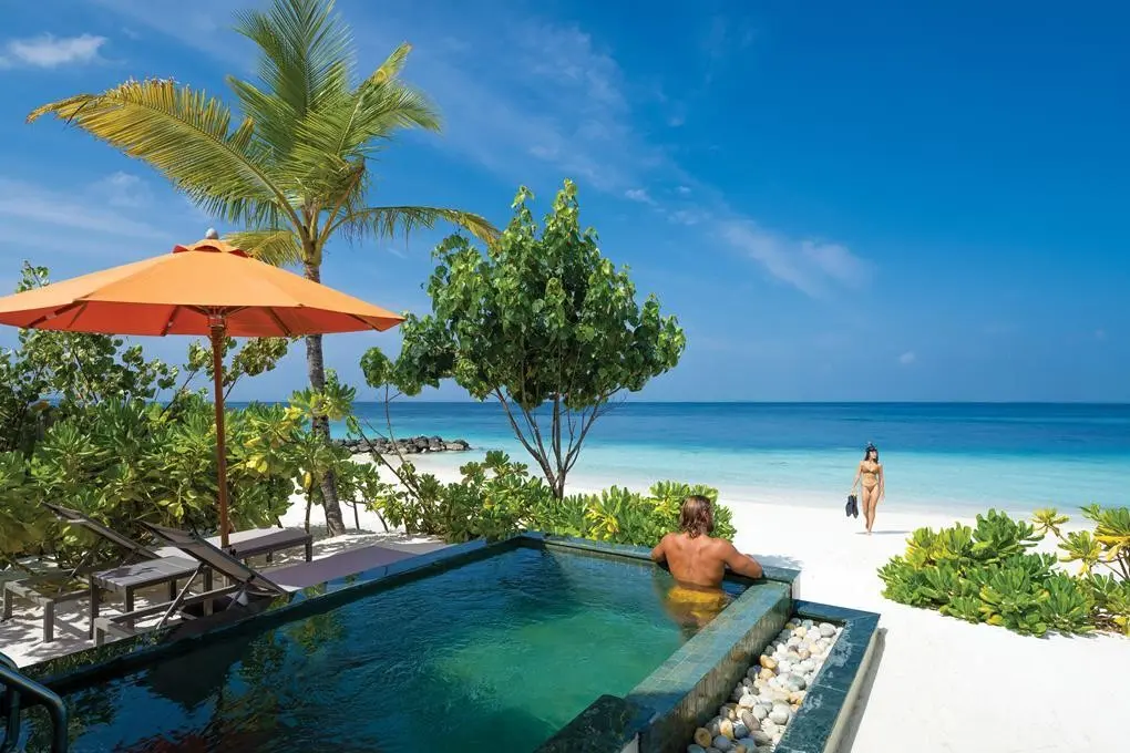 OBLU SELECT Lobigili — OBLU SELECT LOBIGILI