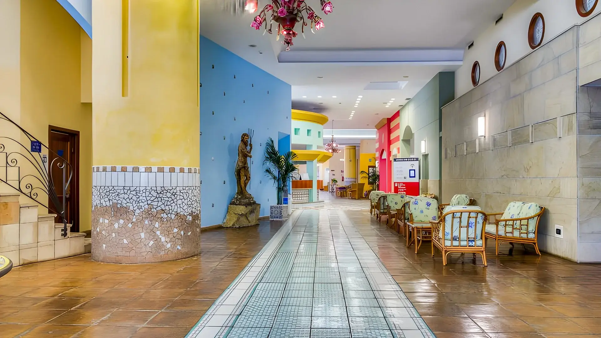 Lobby hotelu Olimpo