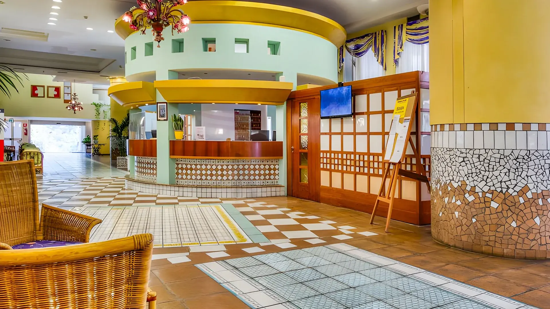 Lobby hotelu Olimpo