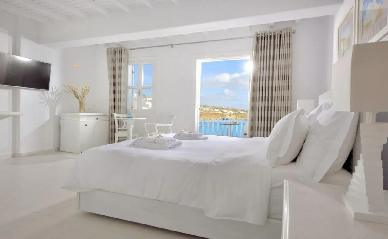 Pokój w hotelu Petinos Hotel
