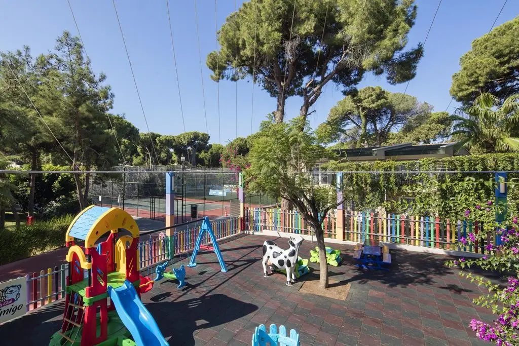 Atrakcje dla dzieci w hotelu Pine Beach Belek