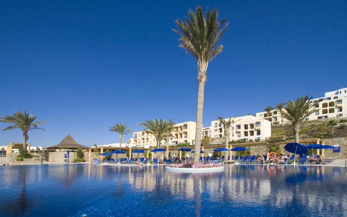 Basen w hotelu Playitas Villas