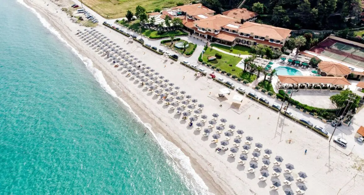 Plaża przy hotelu Possidi Holidays