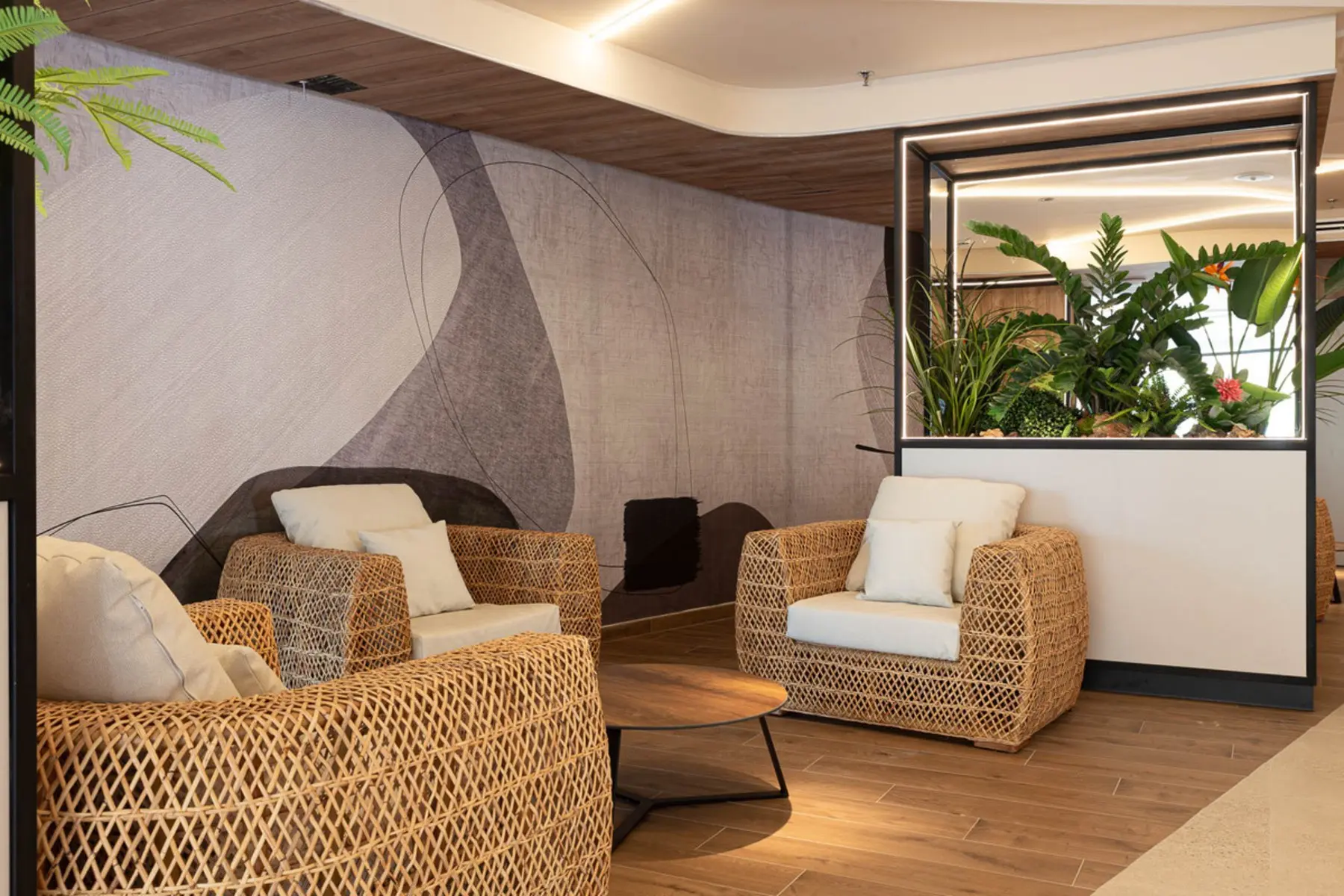 Primavera Park — PRIMAVERA PARK