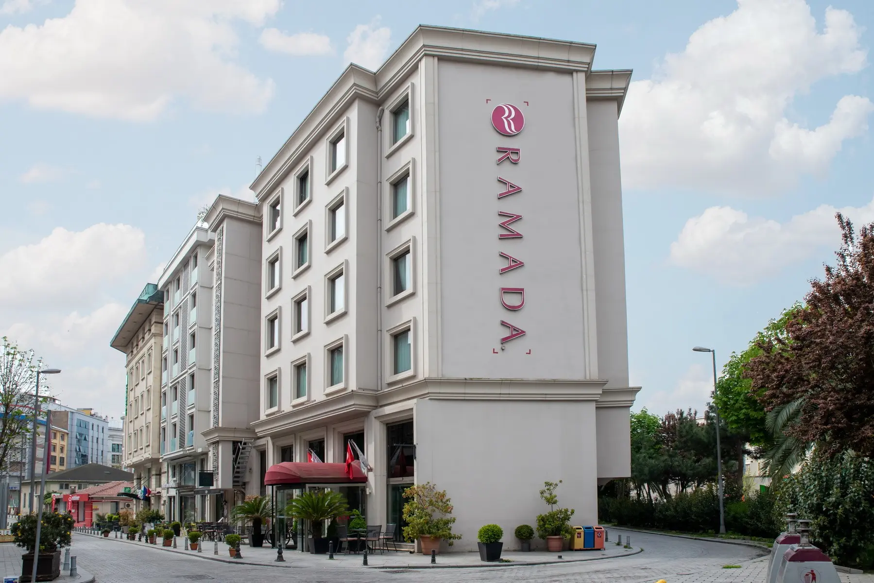 Ramada By Wyndham Istanbul Pera — RAMADA BY WYNDHAM ISTANBUL GRAND BAZAAR