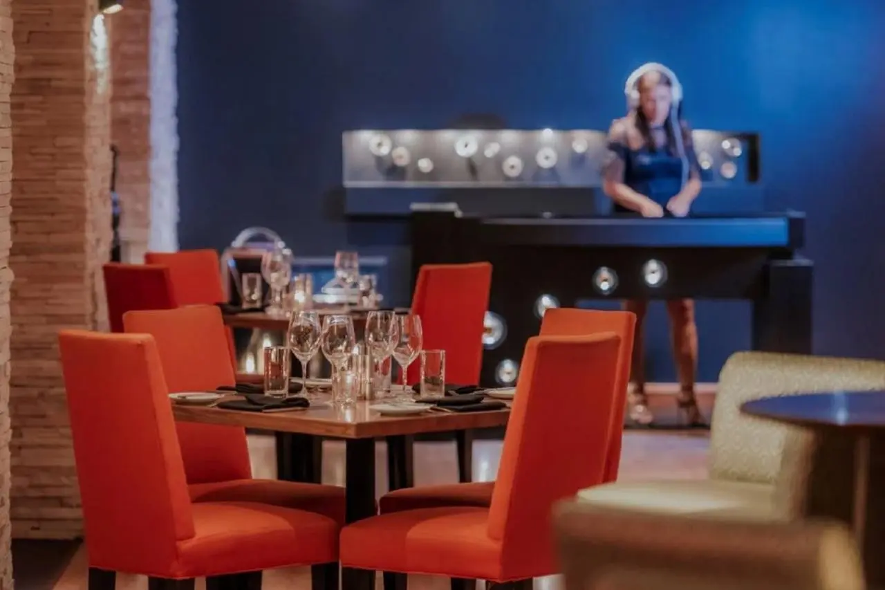 Renaissance Wind Creek Aruba Resort — RENAISSANCE WIND CREEK ARUBA RESORT