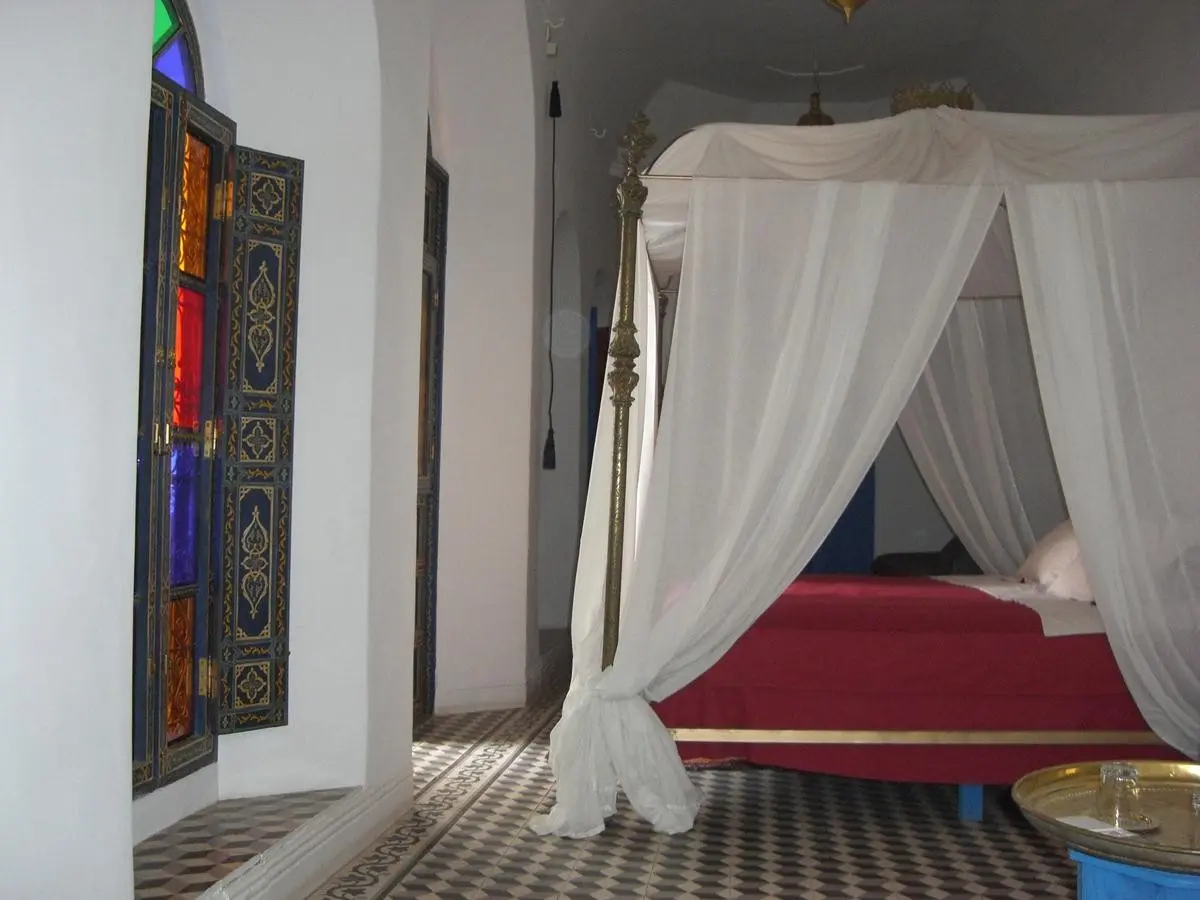 Riad Ifoulki — RIAD IFOULKI