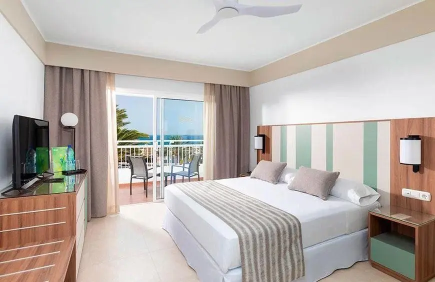 Riu Paraiso Lanzarote - All Inclusive — RIU PARAISO LANZAROTE RESORT