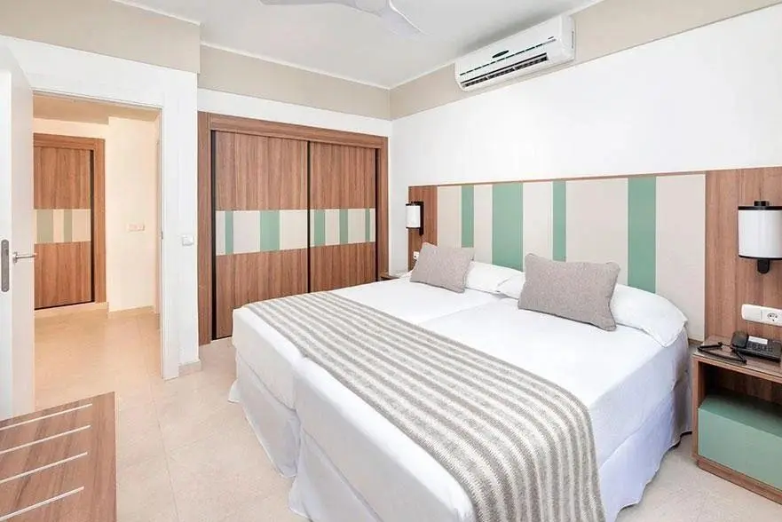 Riu Paraiso Lanzarote - All Inclusive — RIU PARAISO LANZAROTE RESORT