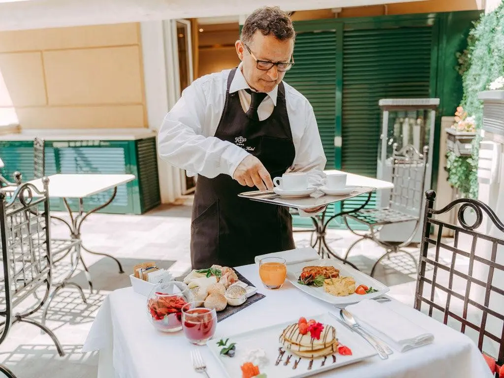 River Palace — RIVER PALACE