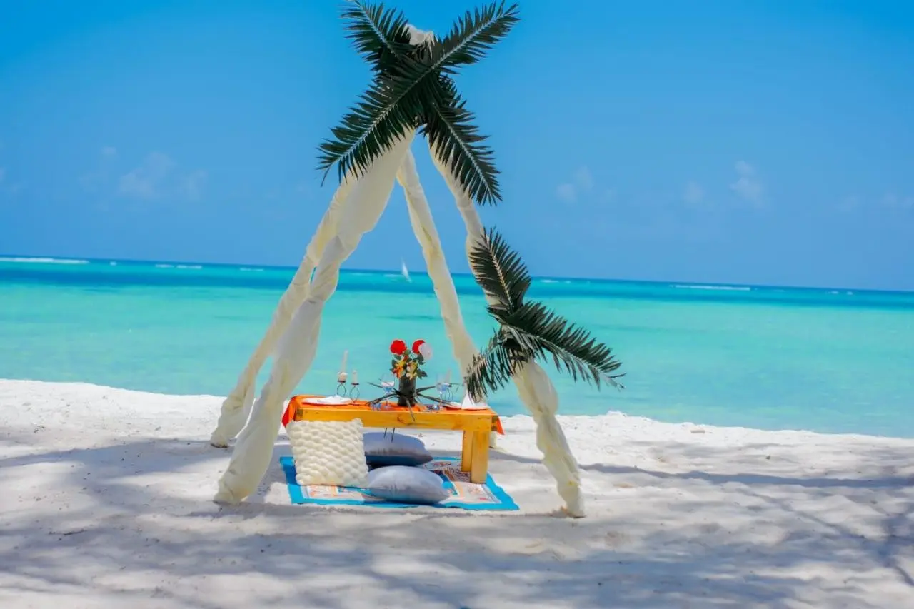 Royal Mandarin Hotel & Resort — ROYAL MANDARIN HOTEL & RESORT