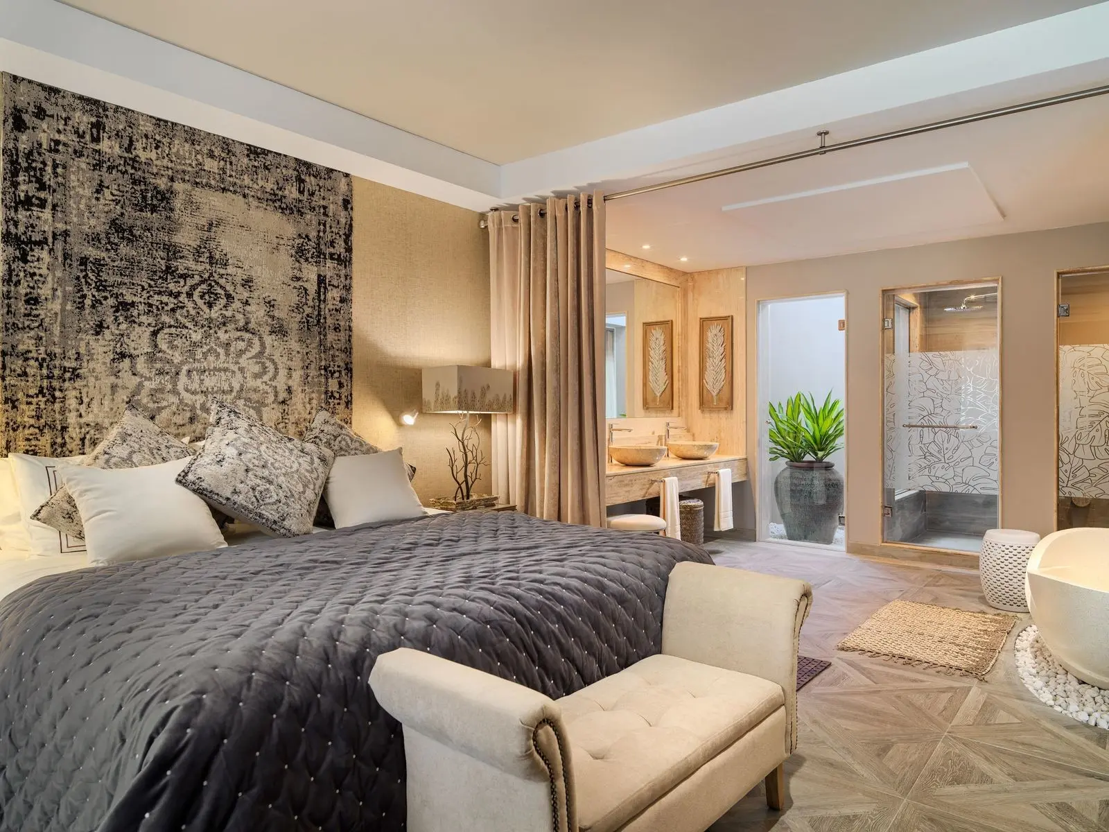 Royal River Tenerife Hotel — ROYAL RIVER LUXURY