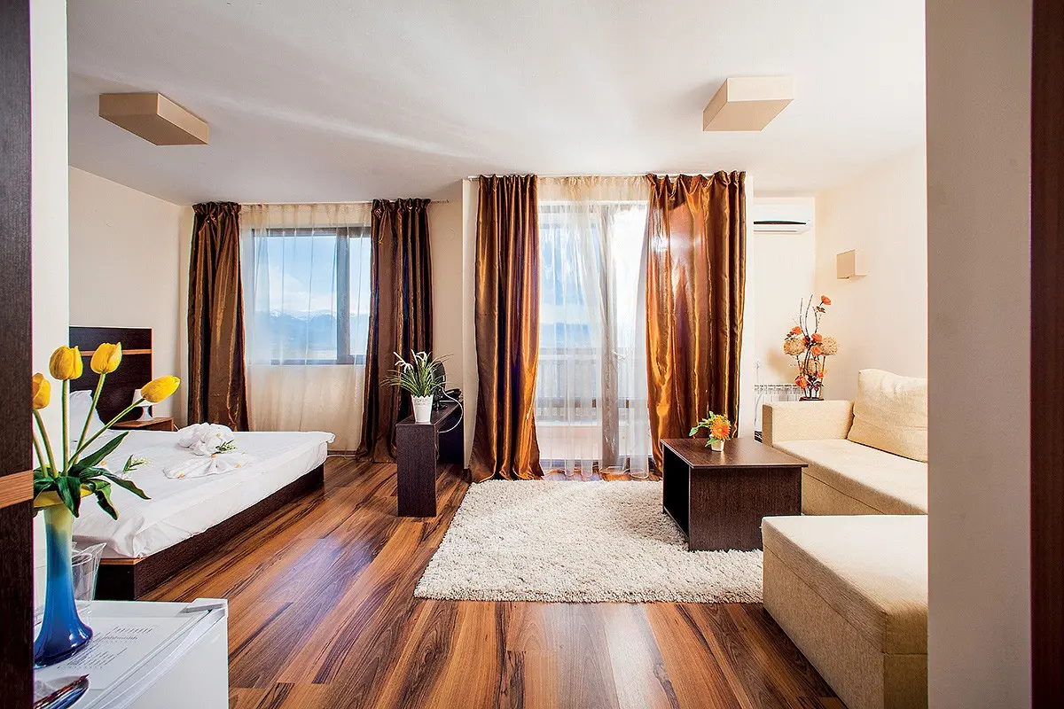 Saint George Ski and Holiday — SAINT GEORGE SKI AND HOLIDAY