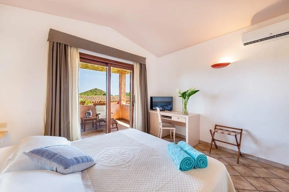 Sant'Elmo Beach — SANT'ELMO BEACH