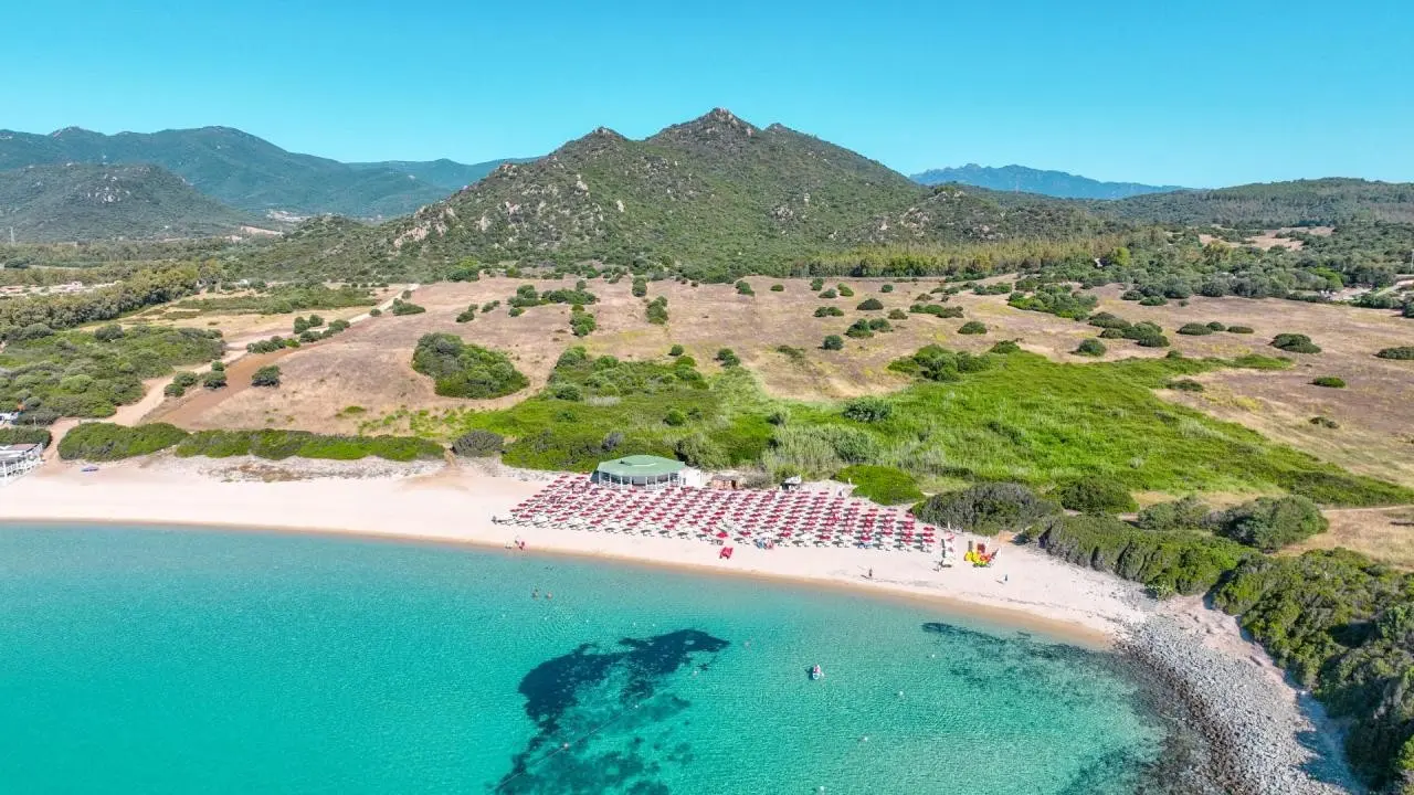 Sant'Elmo Beach — SANT'ELMO BEACH