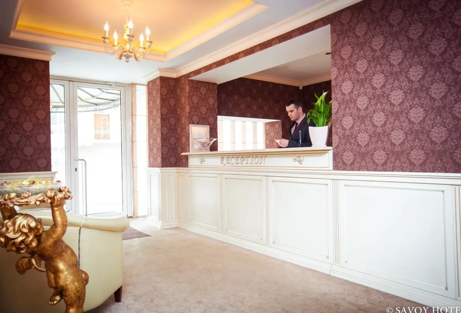 Lobby hotelu Savoy Chisinau