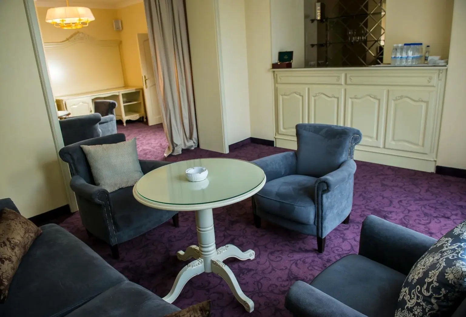 Pokój w hotelu Savoy Chisinau