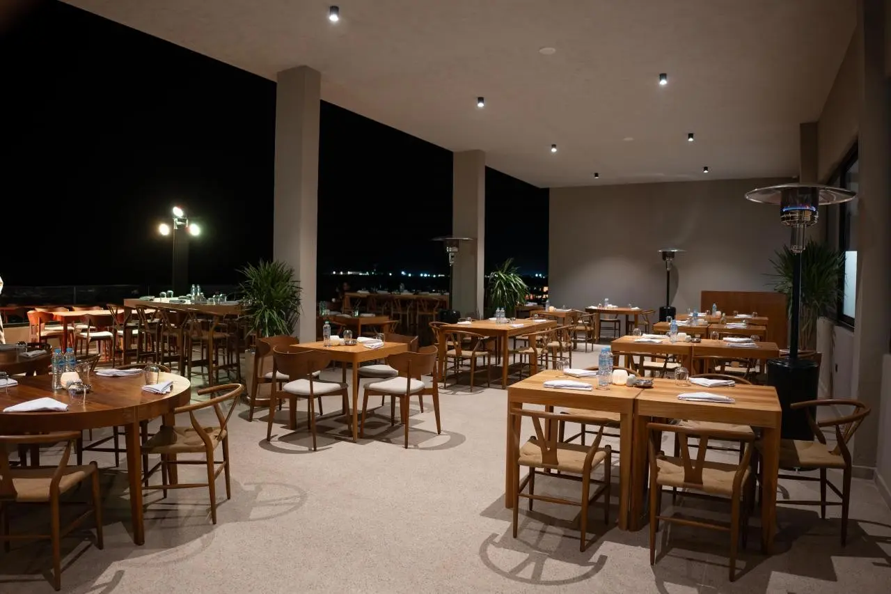 Sentido Naga Bay — SENTIDO NAGA BAY