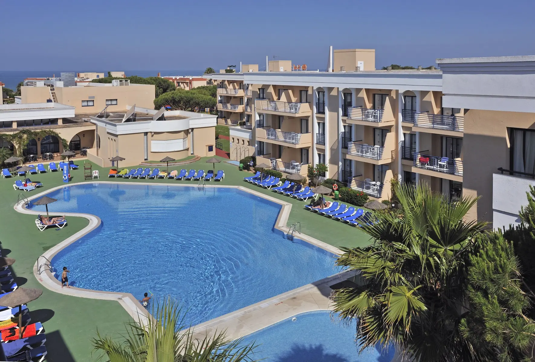 Basen w hotelu Sol Sancti Petri