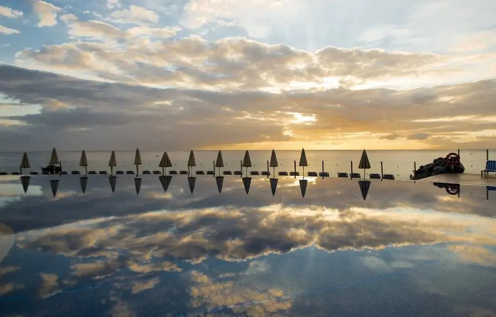 Sunlight Bahia Principe Costa Adeje - ONLINE — SUNLIGHT BAHIA PRINCIPE COSTA ADEJE - ONLINE