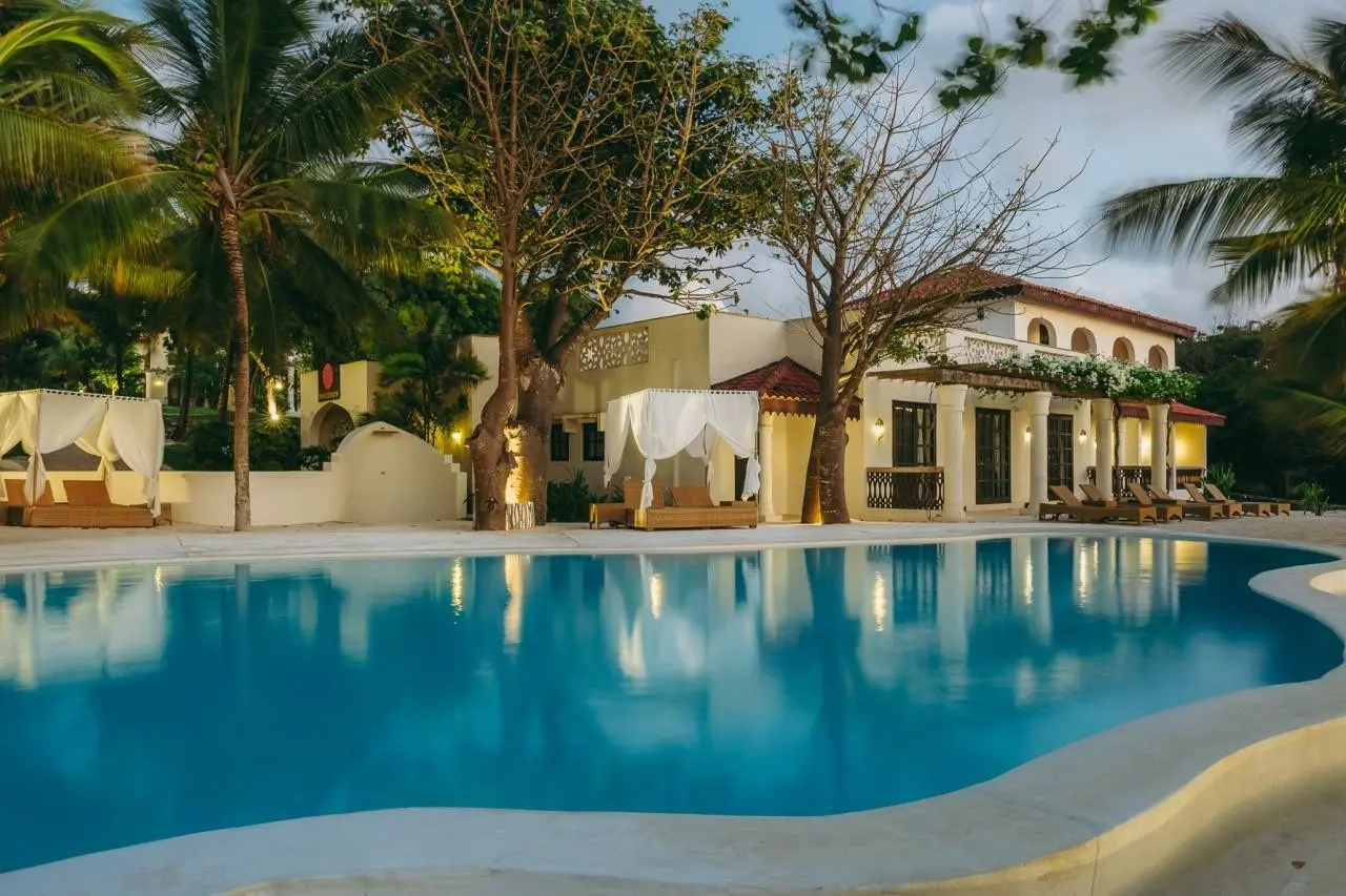 Swahili Beach Resort — SWAHILI BEACH RESORT