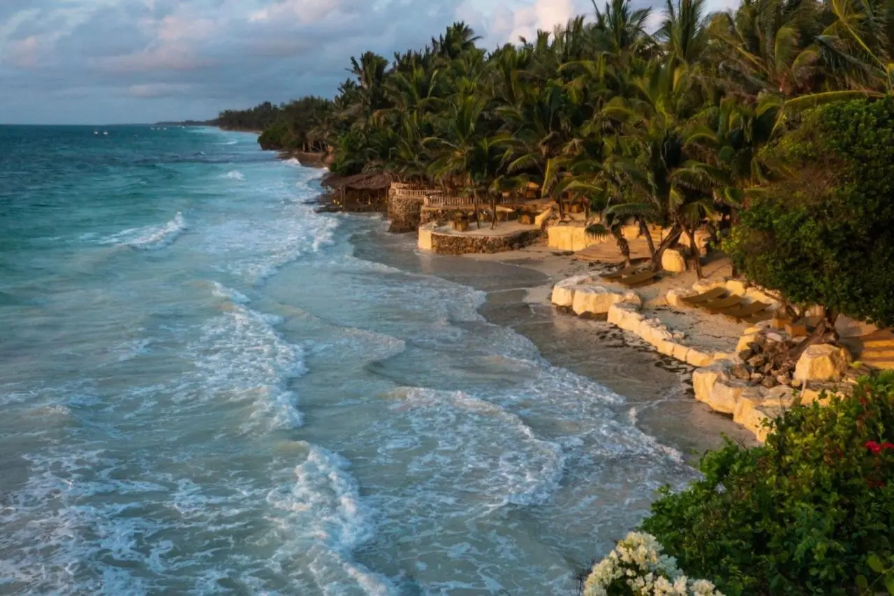 Swahili Beach Resort — SWAHILI BEACH RESORT