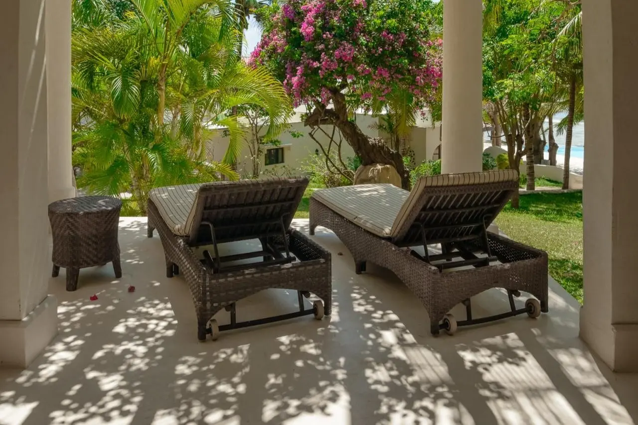 Swahili Beach Resort — SWAHILI BEACH RESORT