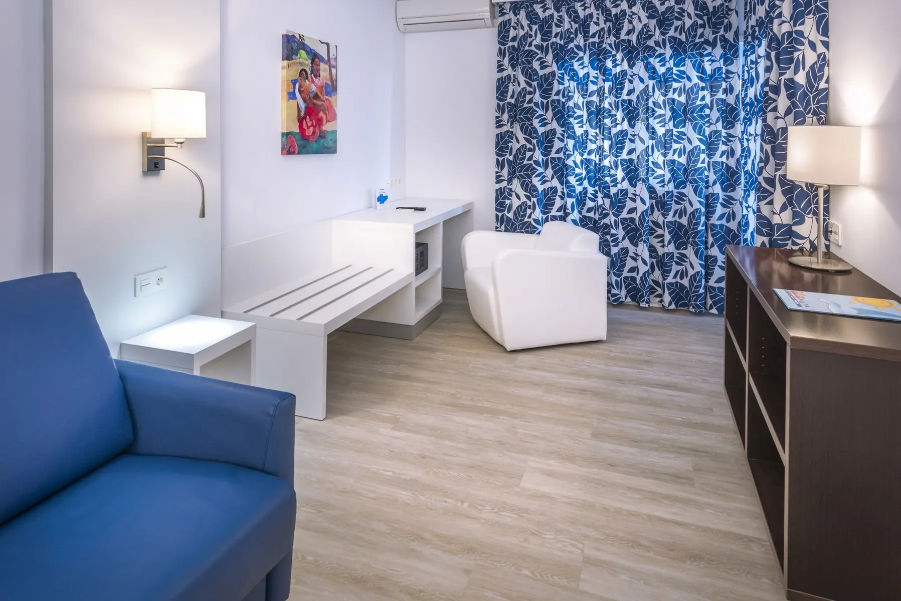 Tahiti Playa Hotel & Suites — TAHITI PLAYA HOTEL & SUITES