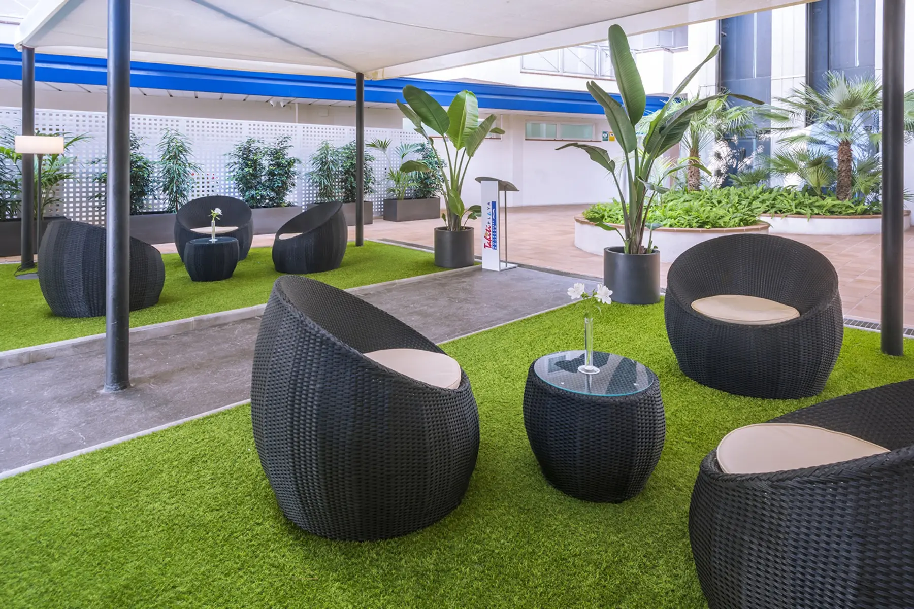 Tahiti Playa Hotel & Suites — TAHITI PLAYA HOTEL & SUITES