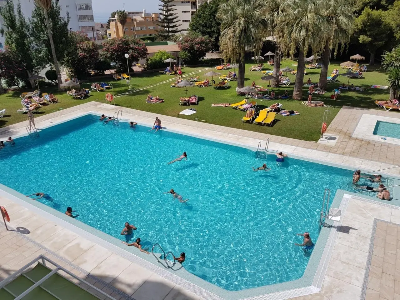 Basen w hotelu Thb San Fermin