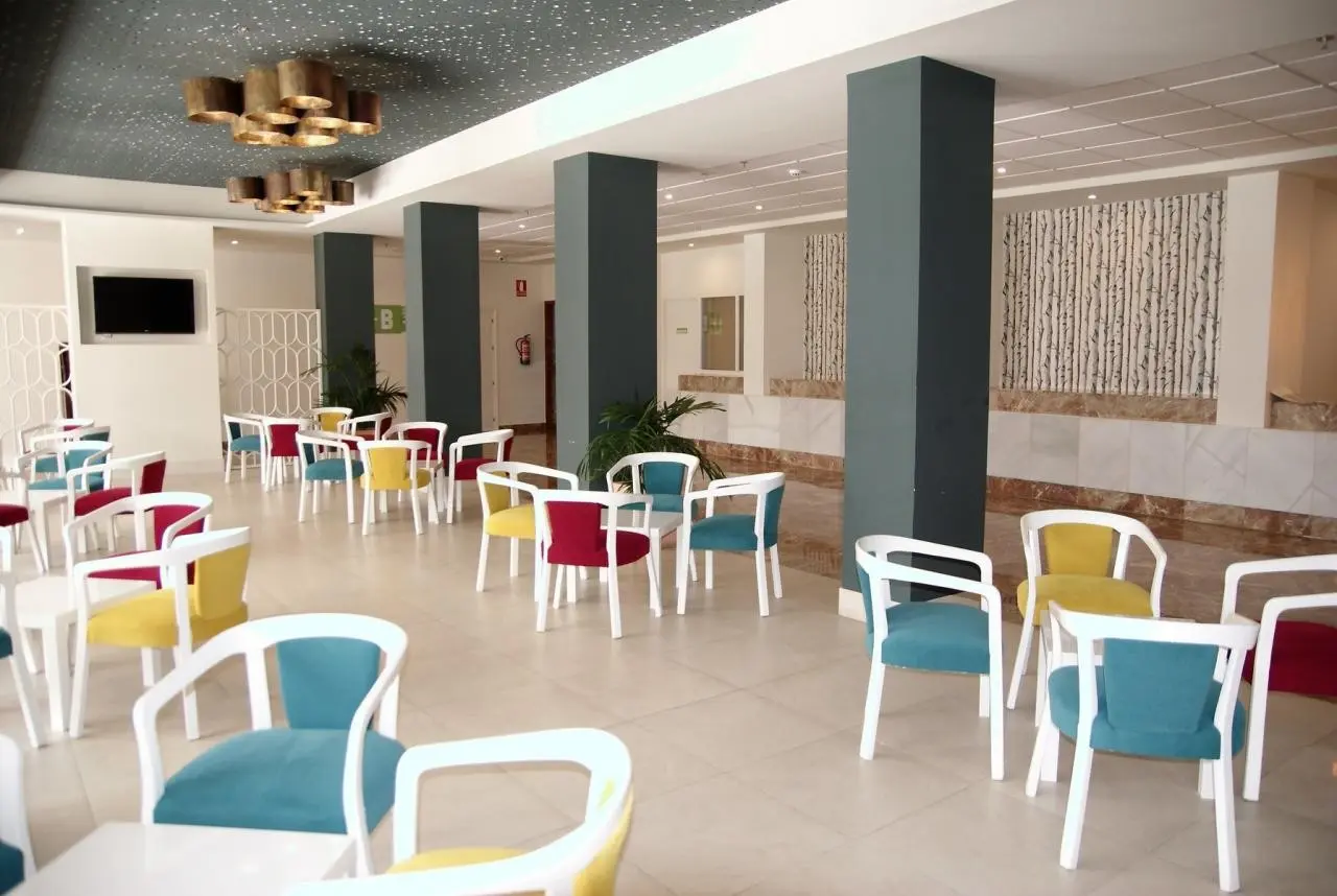 Restauracja i jedzenie w hotelu Thb San Fermin