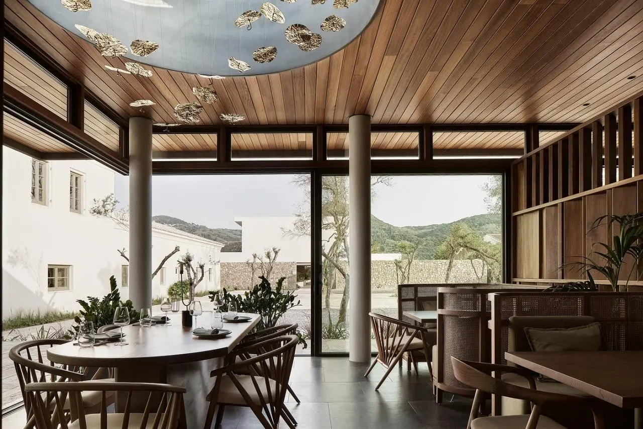 The Olivar Suites — THE OLIVAR SUITES