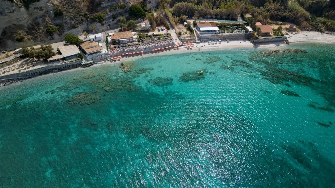 Villaggio Stromboli — VILLAGGIO STROMBOLI