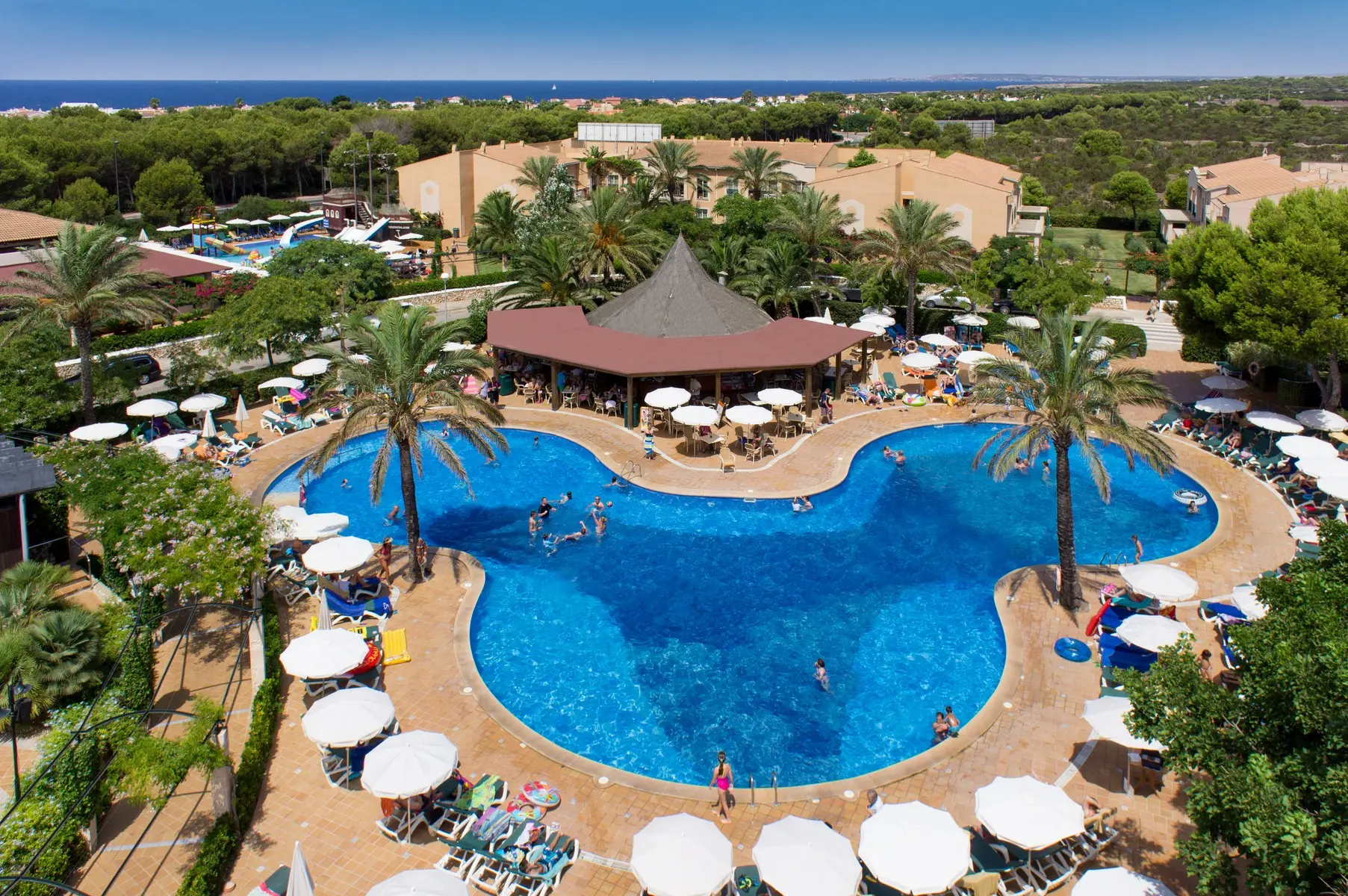 Zafiro Menorca — ZAFIRO MENORCA