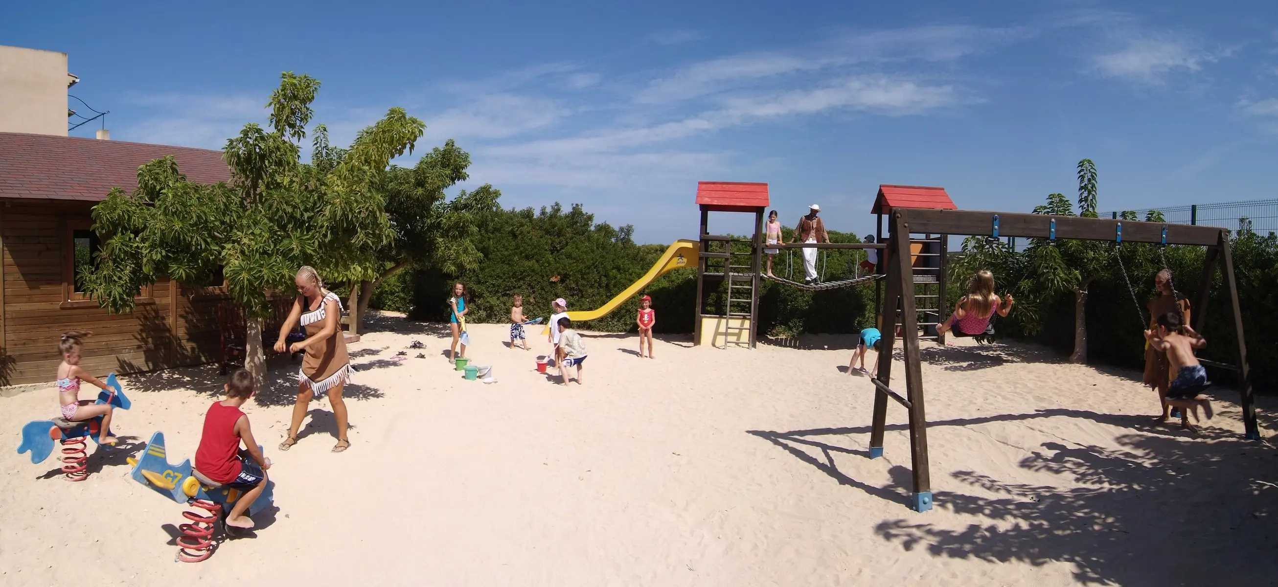 Zafiro Menorca — ZAFIRO MENORCA