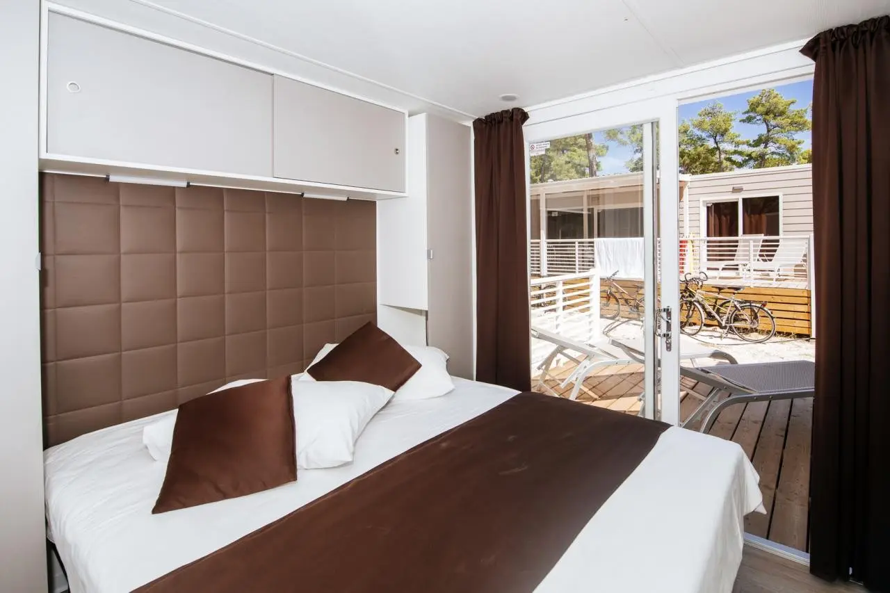 Zaton Holiday Resort Mobile Homes — ZATON HOLIDAY RESORT - MOBILE HOMES