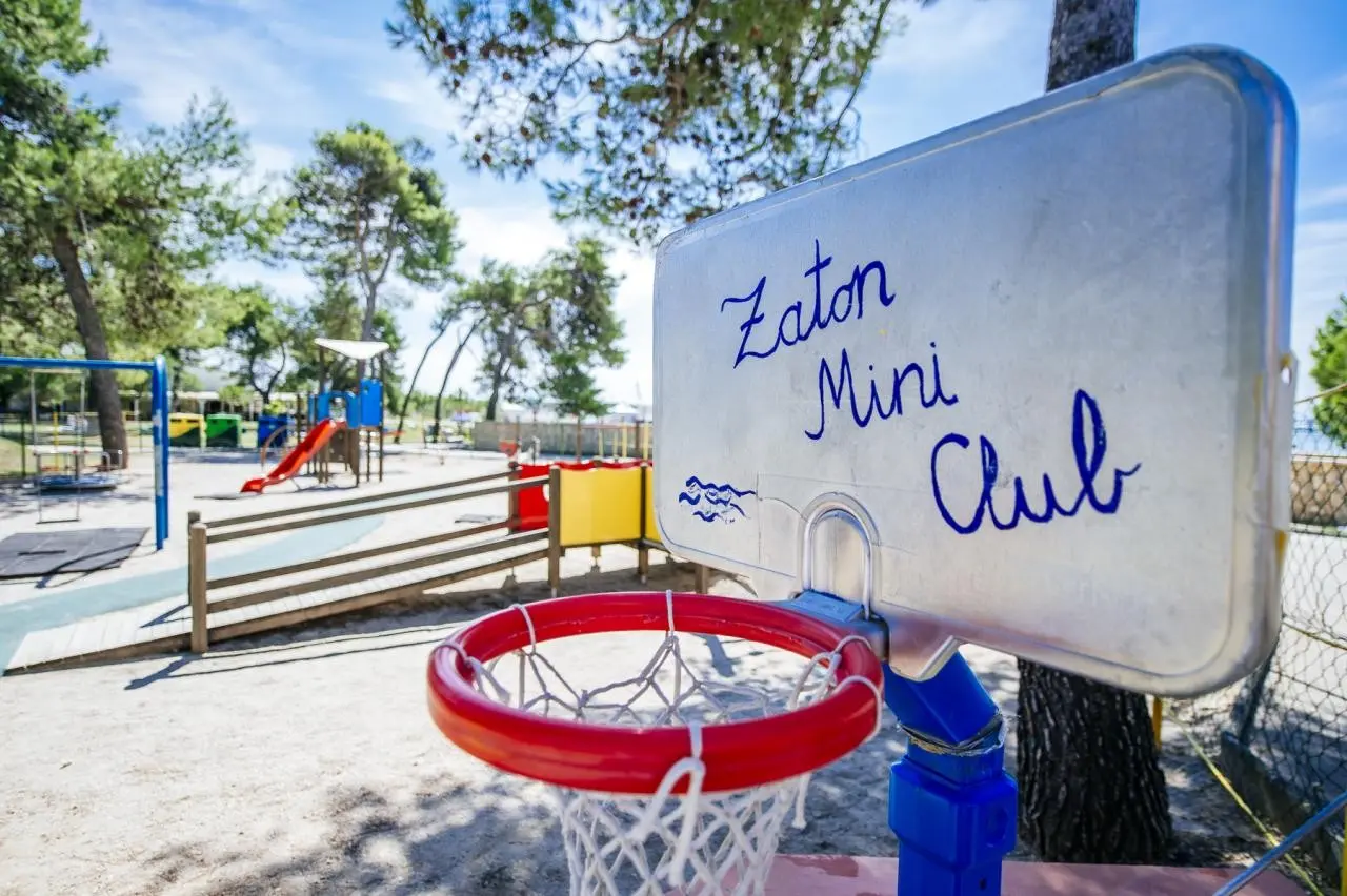 Zaton Holiday Resort Mobile Homes — ZATON HOLIDAY RESORT - MOBILE HOMES