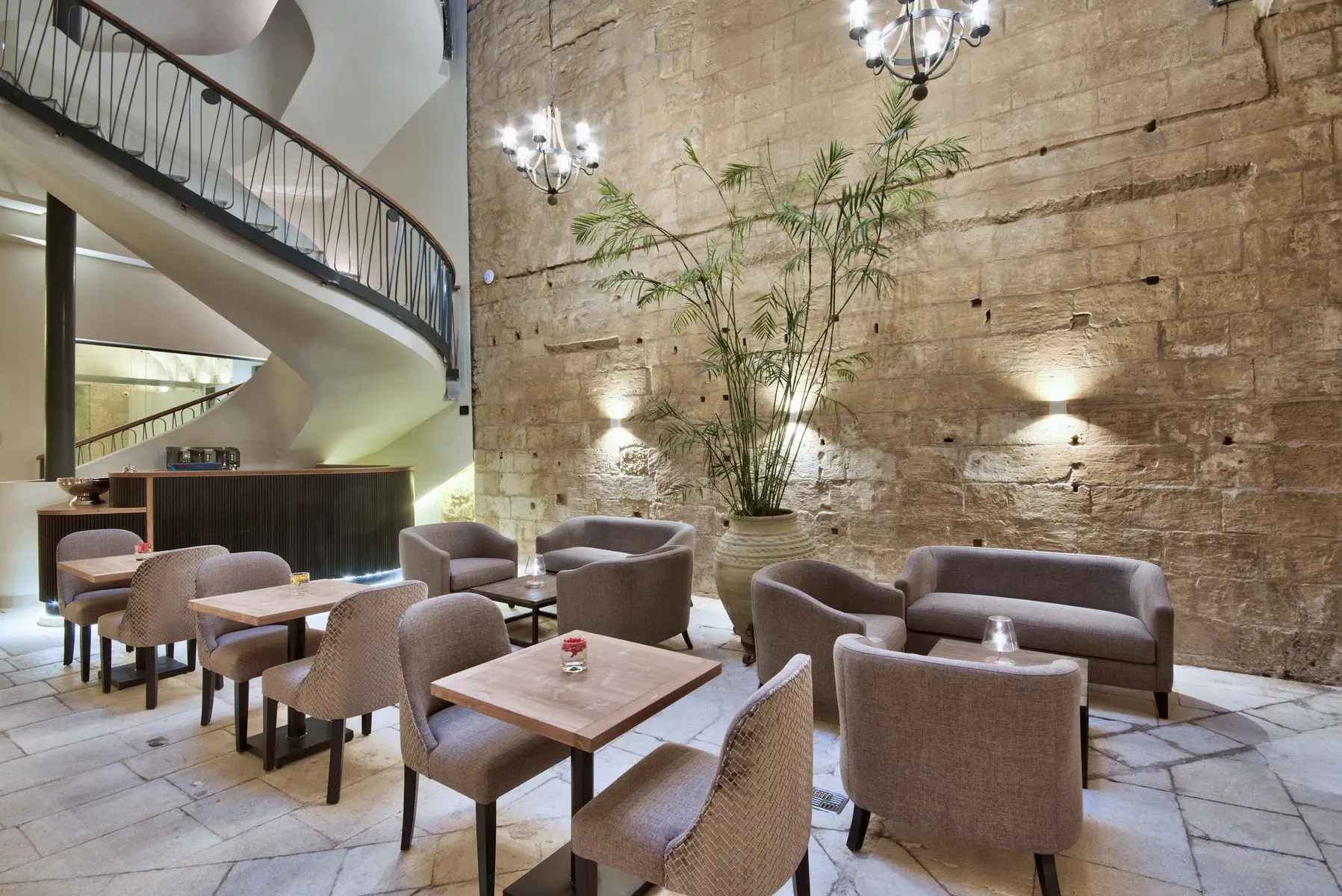 66 Saint Paul's Hotel — 66 SAINT PAUL'S