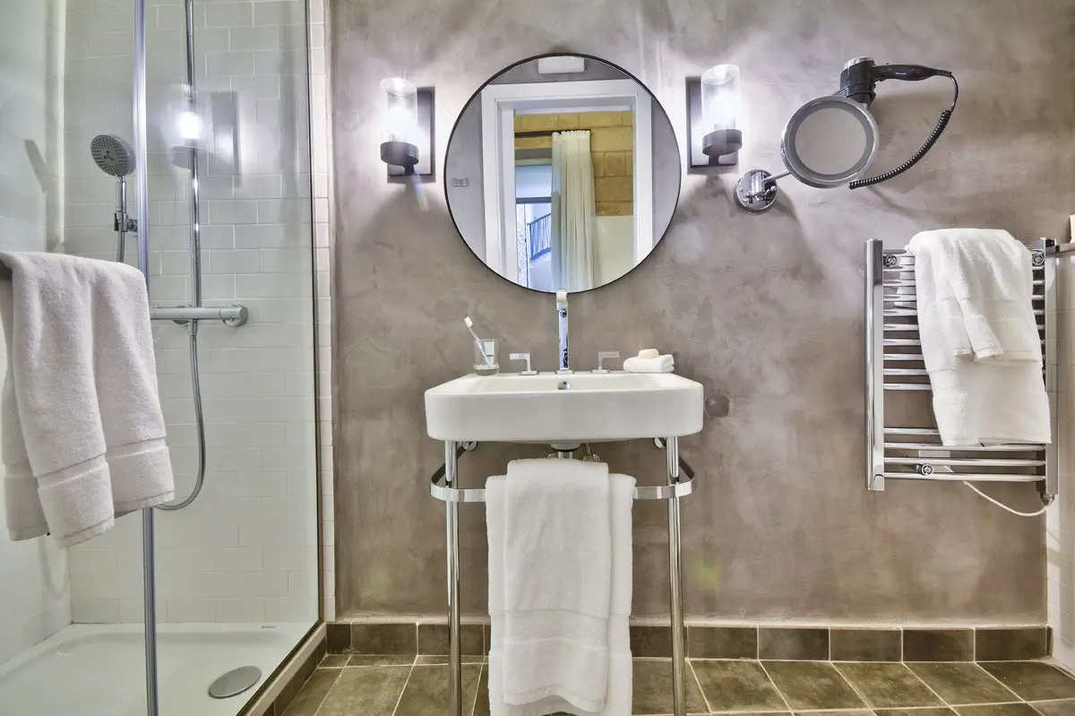 66 Saint Paul's Hotel — 66 SAINT PAUL'S