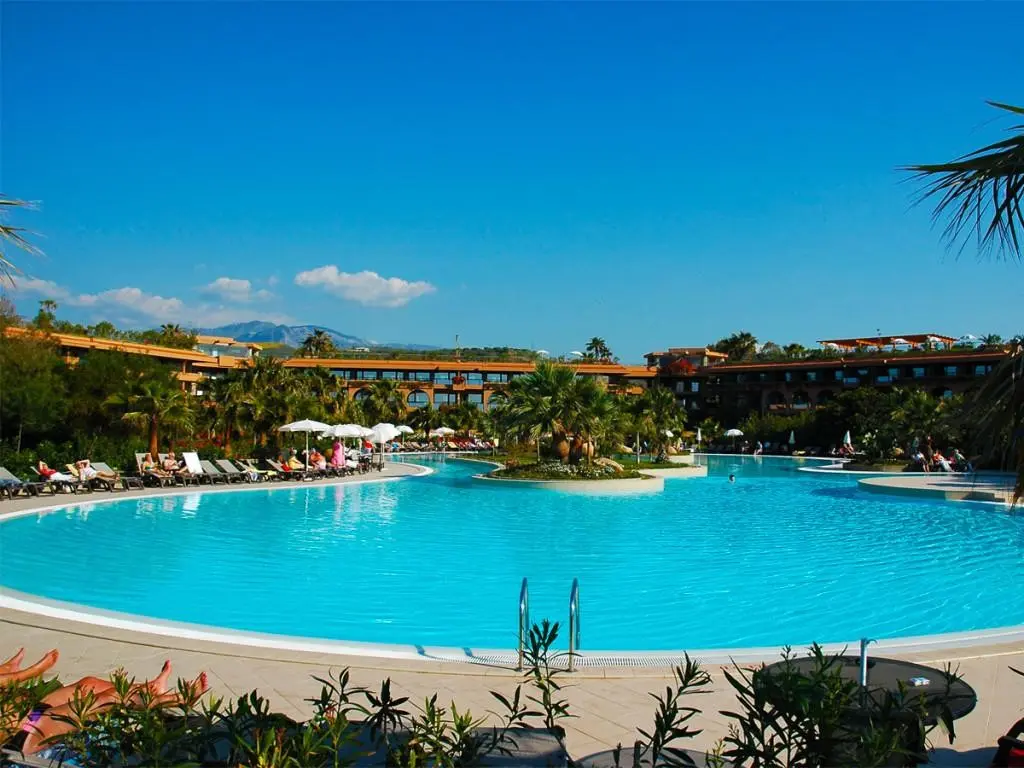 Acacia Palace — ACACIA RESORT