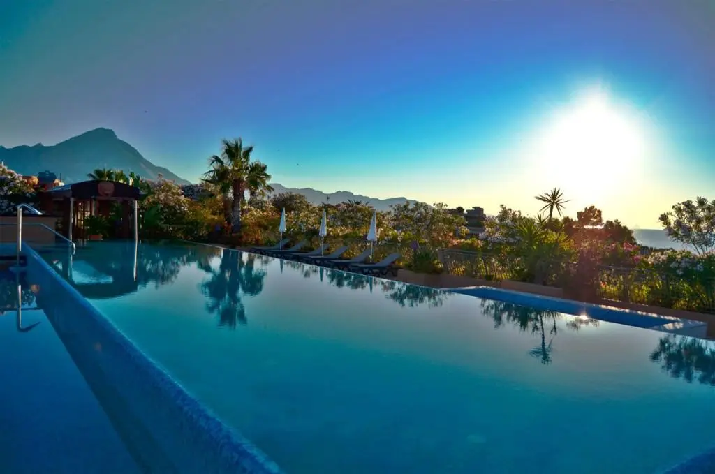 Acacia Palace — ACACIA RESORT